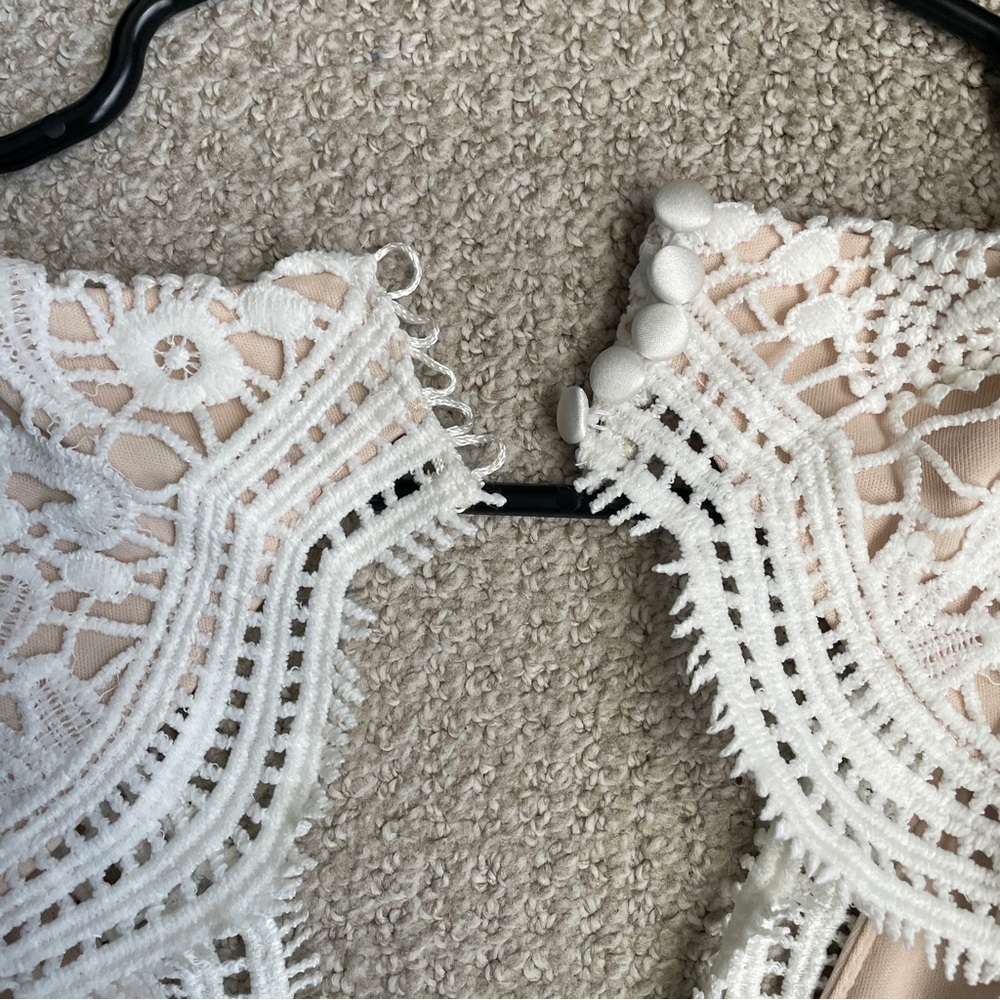 Lace DB Studio dress - Picture 6 of 8